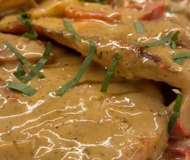 Pollo a la crema Pollo a la crema