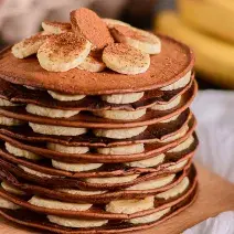 Pancakes De Chocolate Y Mantequilla De Mani