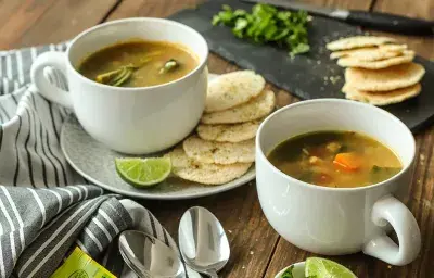 Sopa de Garbanzos con Espinacas