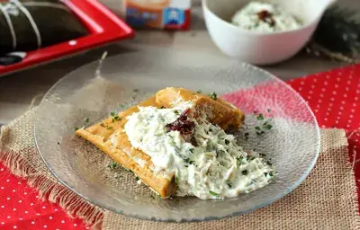 Pasteles en Hoja con Tope de Dip de Pollo