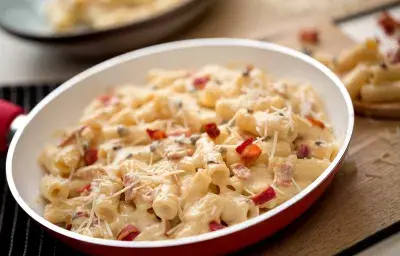 Pasta con Crema de Hongos