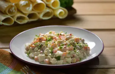 Ensalada de Garanzos con crema agria