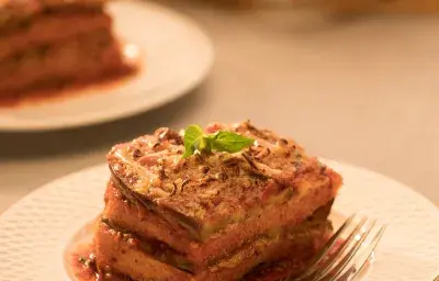 LASAÑA NAPOLITANA DE PAN Y BERENJENAS