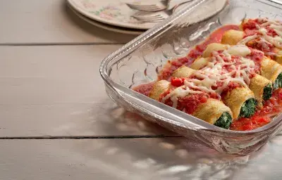 Canelones de Pan Rellenos de Espinaca