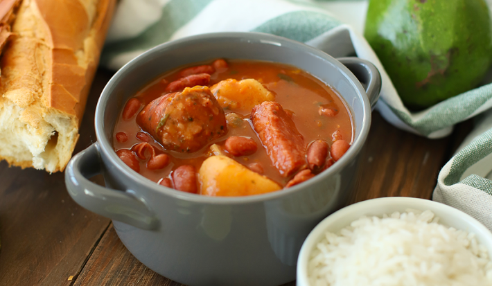 Sancocho de Habichuelas Rojas