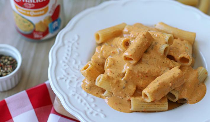 PASTA EN SALSA DE VEGETALES Y QUESO