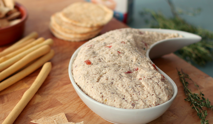 Queso con Nueces y Pimienta