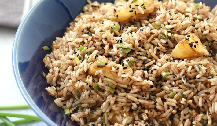 ARROZ AL SESAME CON PIÑA Y COCO