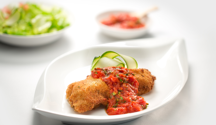 Milanesa de Pescado con Salsa Marinara