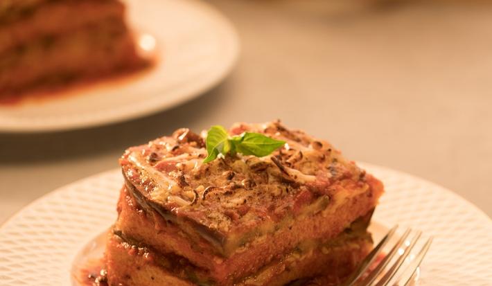 LASAÑA NAPOLITANA DE PAN Y BERENJENAS