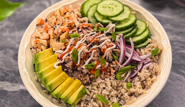 Poke Bowl Ligero de Arroz Integral